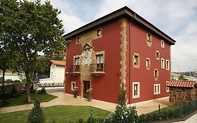 Hotel Palacio Munatones